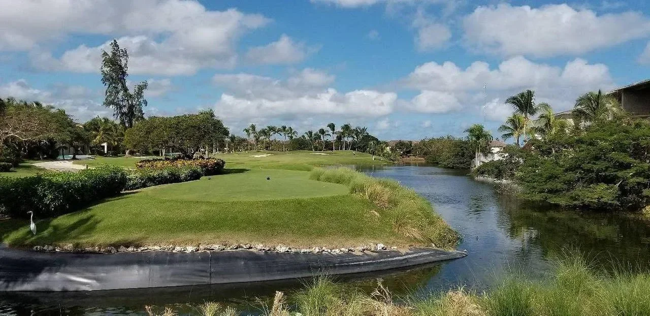 Villa en venta — Cocotal Golf & Country Club, Bavaro (4 hab.) - 5