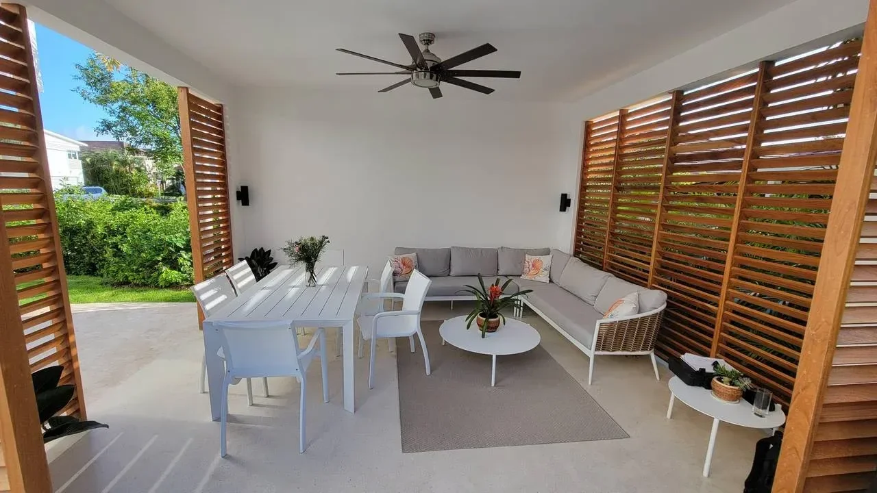 Villa en venta — Punta Cana Village, Punta Cana (5 hab.) - 3