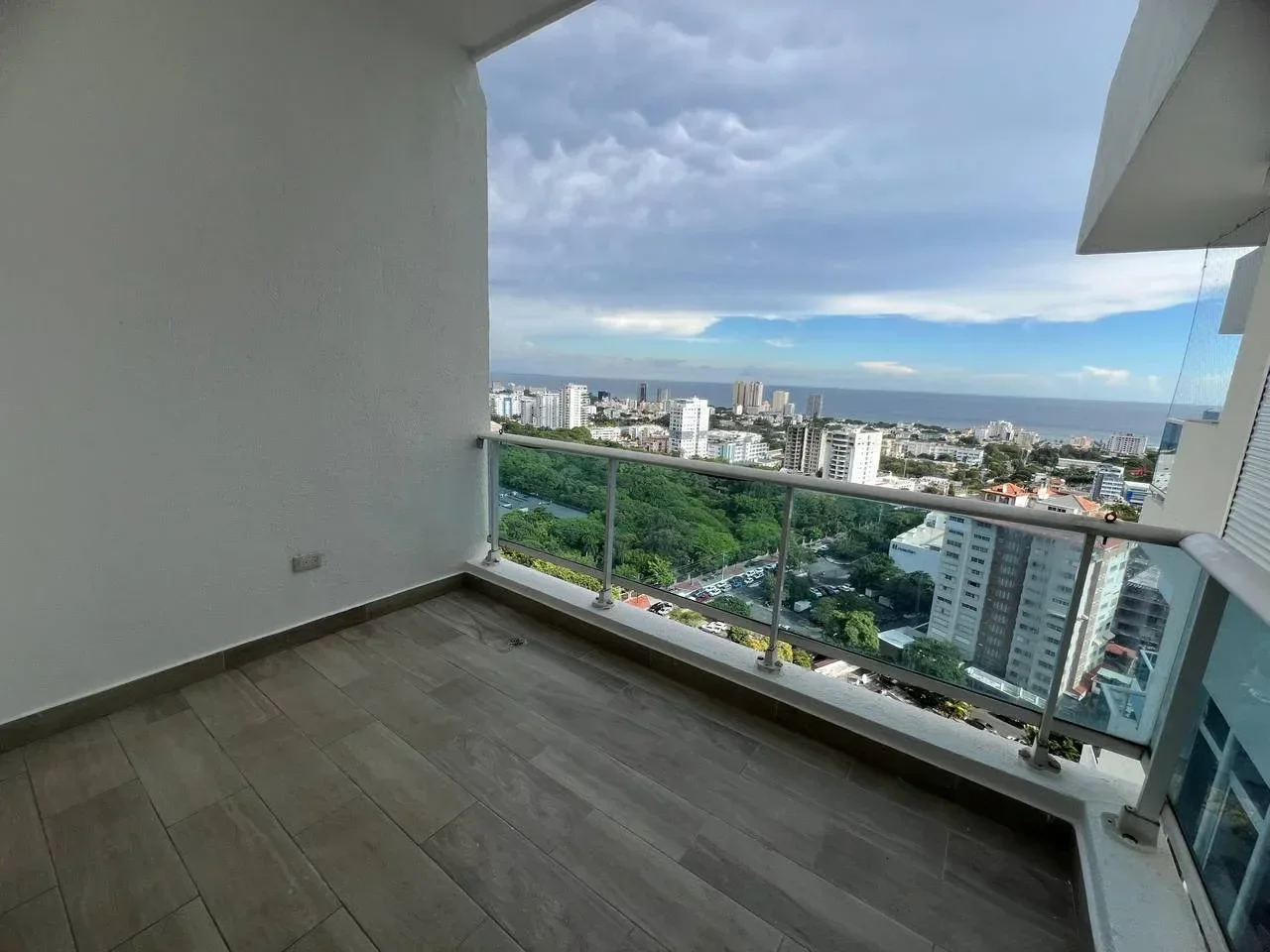 La Esperilla: penthouse 3 ch. · 297.9 m² à vendre - 3