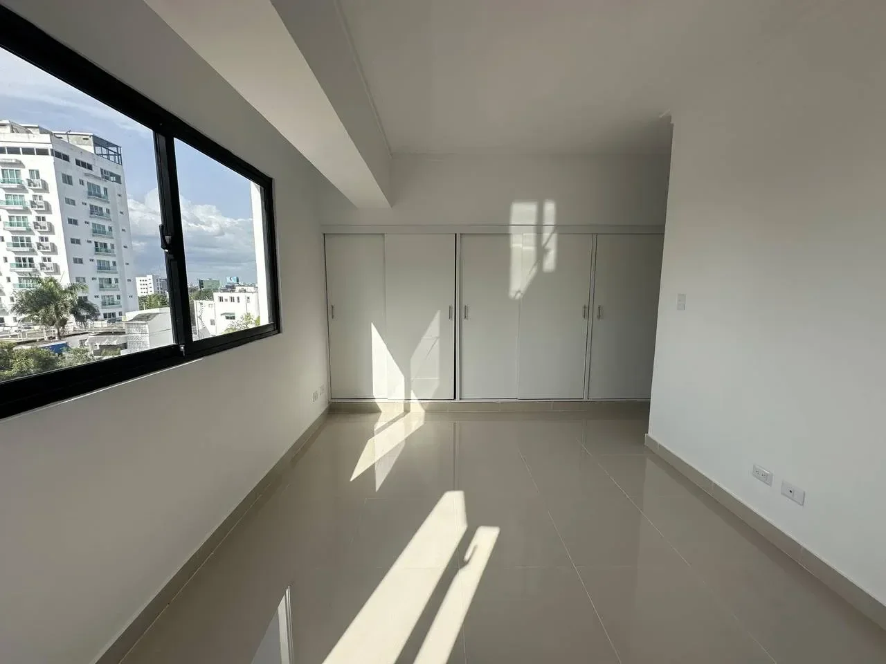 Apartamento de 2 habitaciones en alquiler en Serrallés, Santo Domingo D.N. - 4