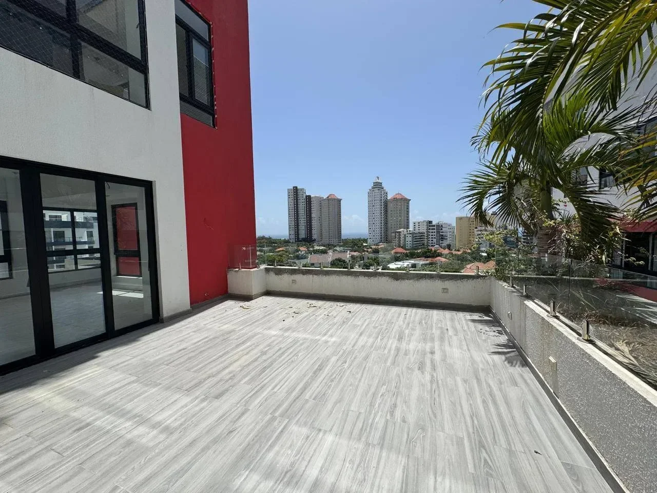 Venta: apartamento en Los Cacicazgos, Santo Domingo D.N. - 2