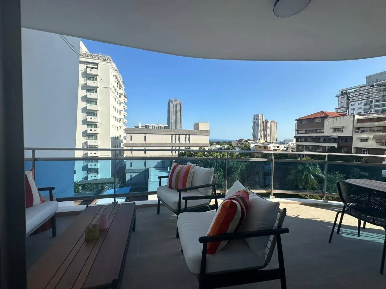 Apartamento en venta — Urbanización Real, Santiago de los Caballeros (3 hab.)