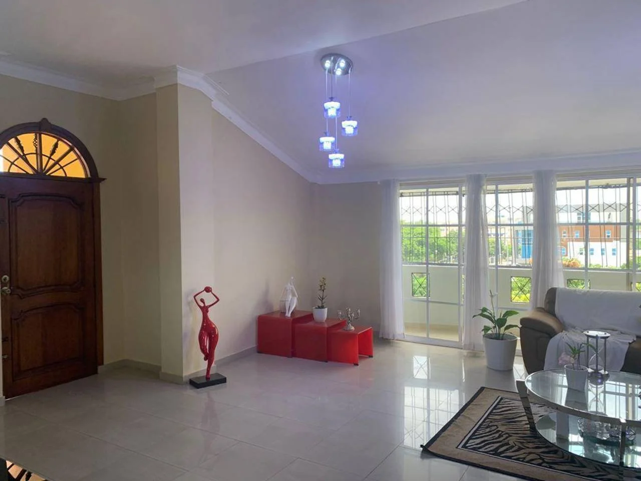 Apartamento en venta — Ensanche Ozama, Santo Domingo Este (3 hab.) - 2