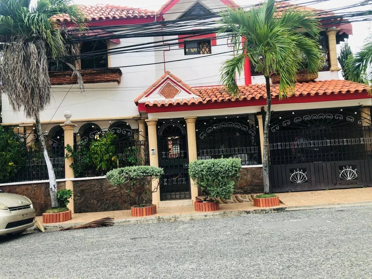 Casa en Ramón Matías Mella, 254.28 m² en venta - 2