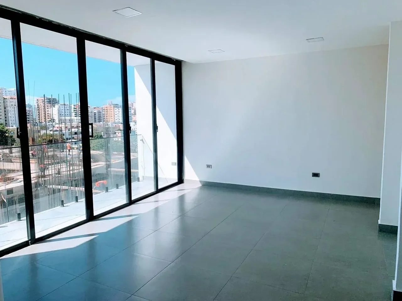 Alquiler: apartamento en Bella Vista, Santo Domingo D.N.