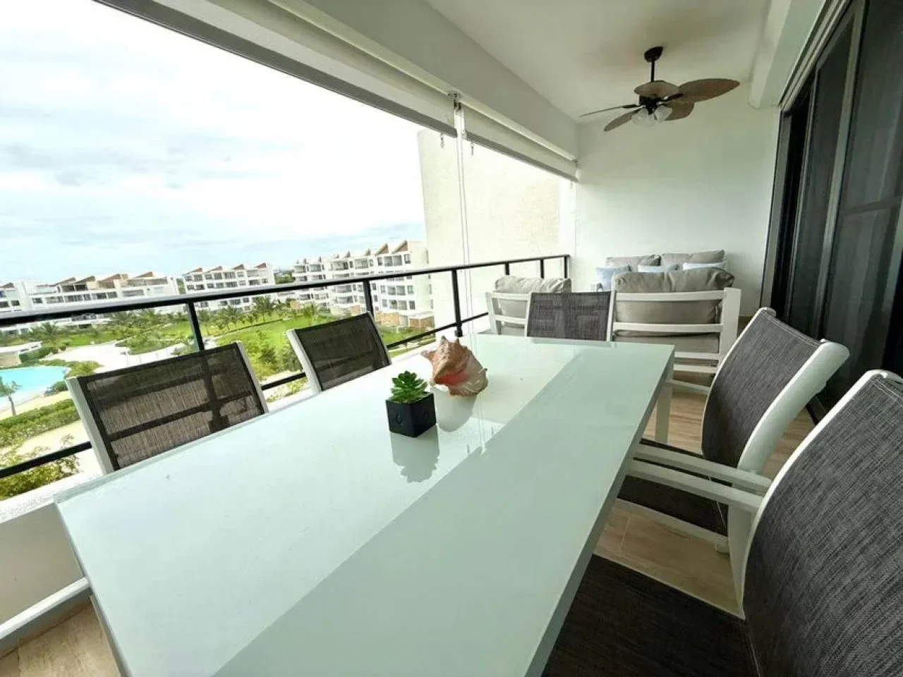 Apartamento en venta — Downtown Punta Cana, Bavaro (3 hab.) - 2