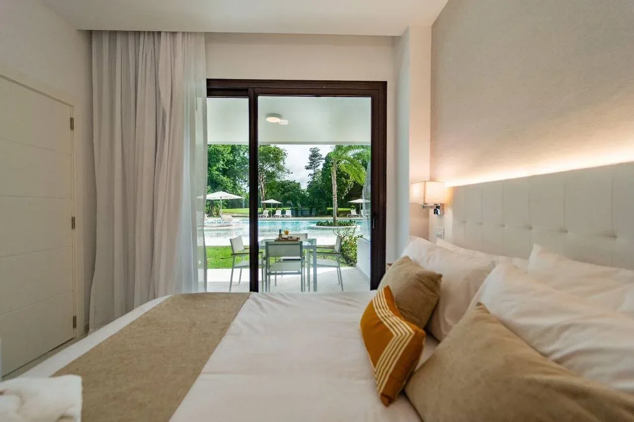 Apartamento en venta — Arena Gorda, Bavaro (2 hab.) - 2