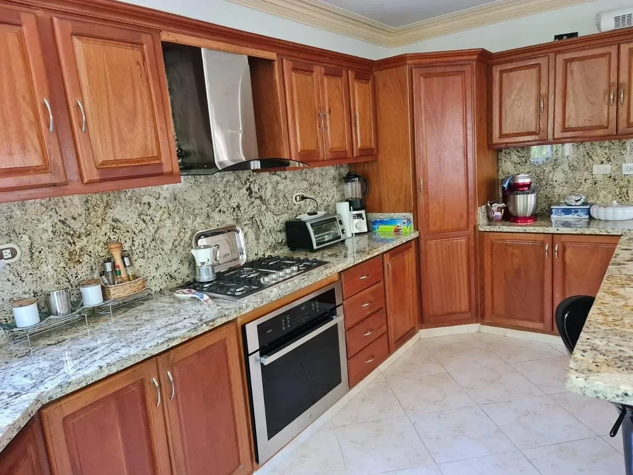 Villa en venta — Metro Country Club, Juan Dolio (4 hab.) - 5