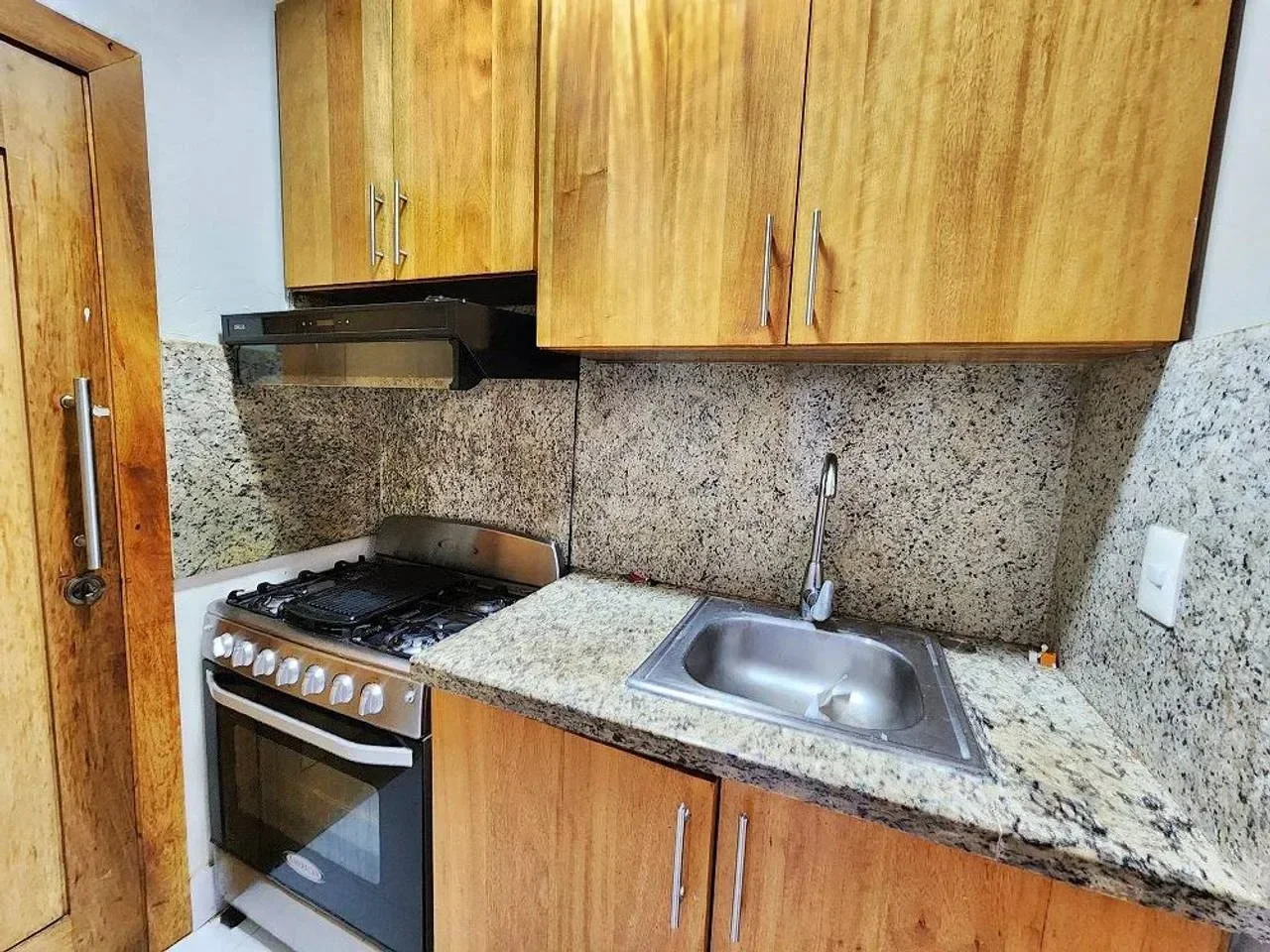 Urbanización Don Jose María: casa 3 hab. · 380 m² en venta - 3