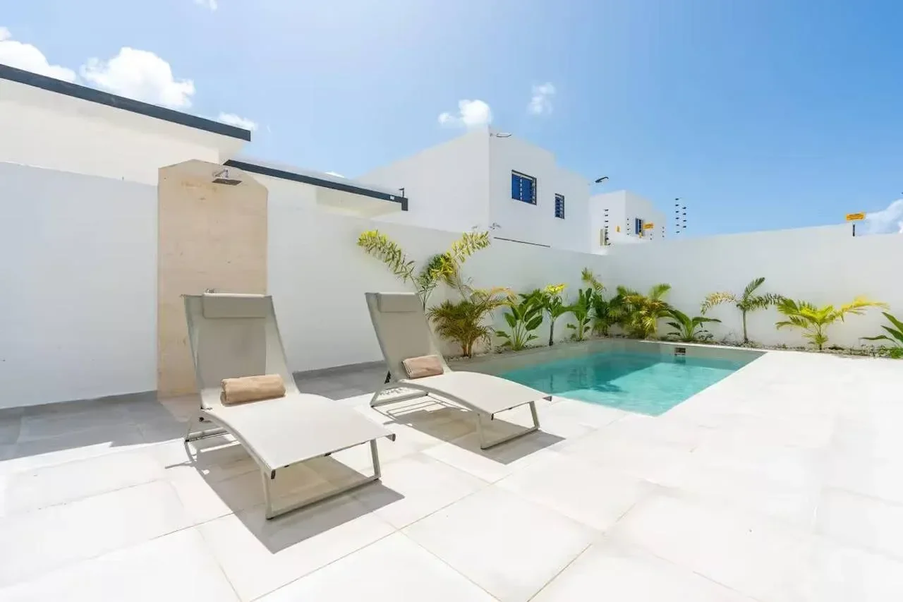 Villa en venta — Av. Barceló, Punta Cana (3 hab.) - 5