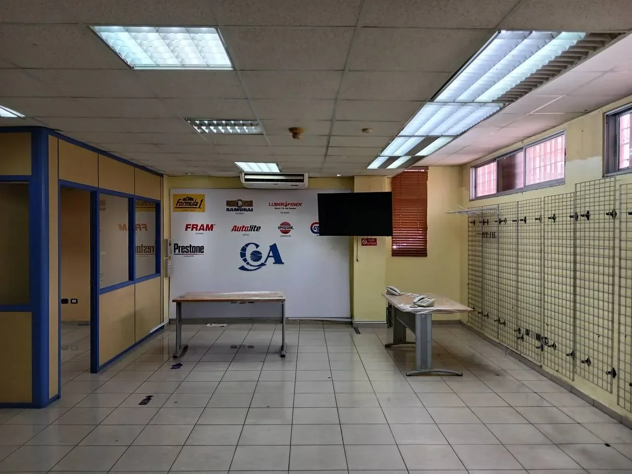Quisqueya: local commercial · 2691.15 m² à vendre - 4