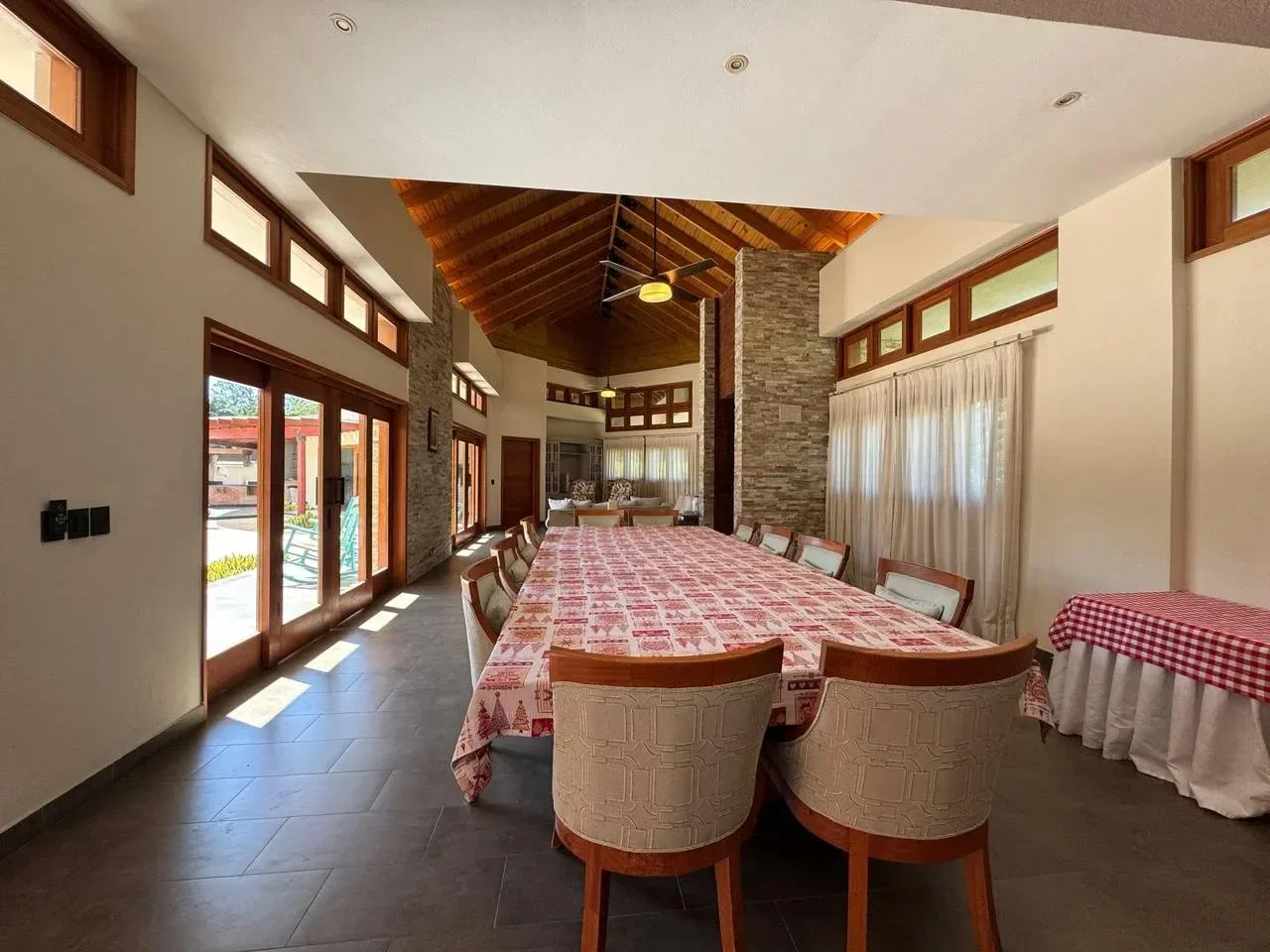 Buena Vista: villa 7 hab. · 1350 m² en venta - 5