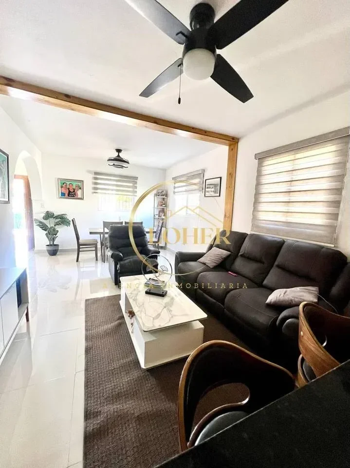 Casa en venta — La Cienaga, Santiago de los Caballeros (2 hab.) - 5