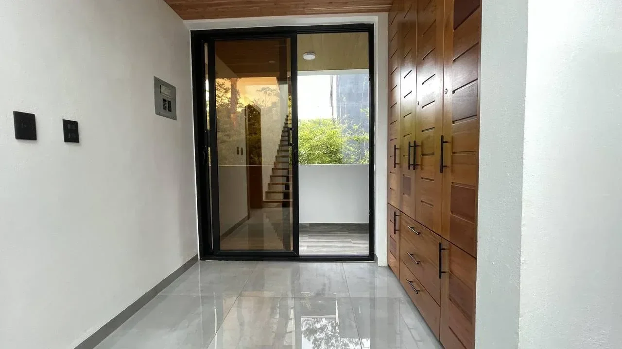 Buena Vista: villa 4 hab. · 270.49 m² en venta - 2