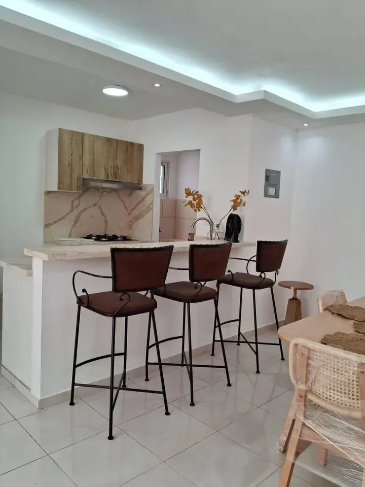 Penthouse en venta — Km 10 De Cumayasa, Villa Hermosa (3 hab.)