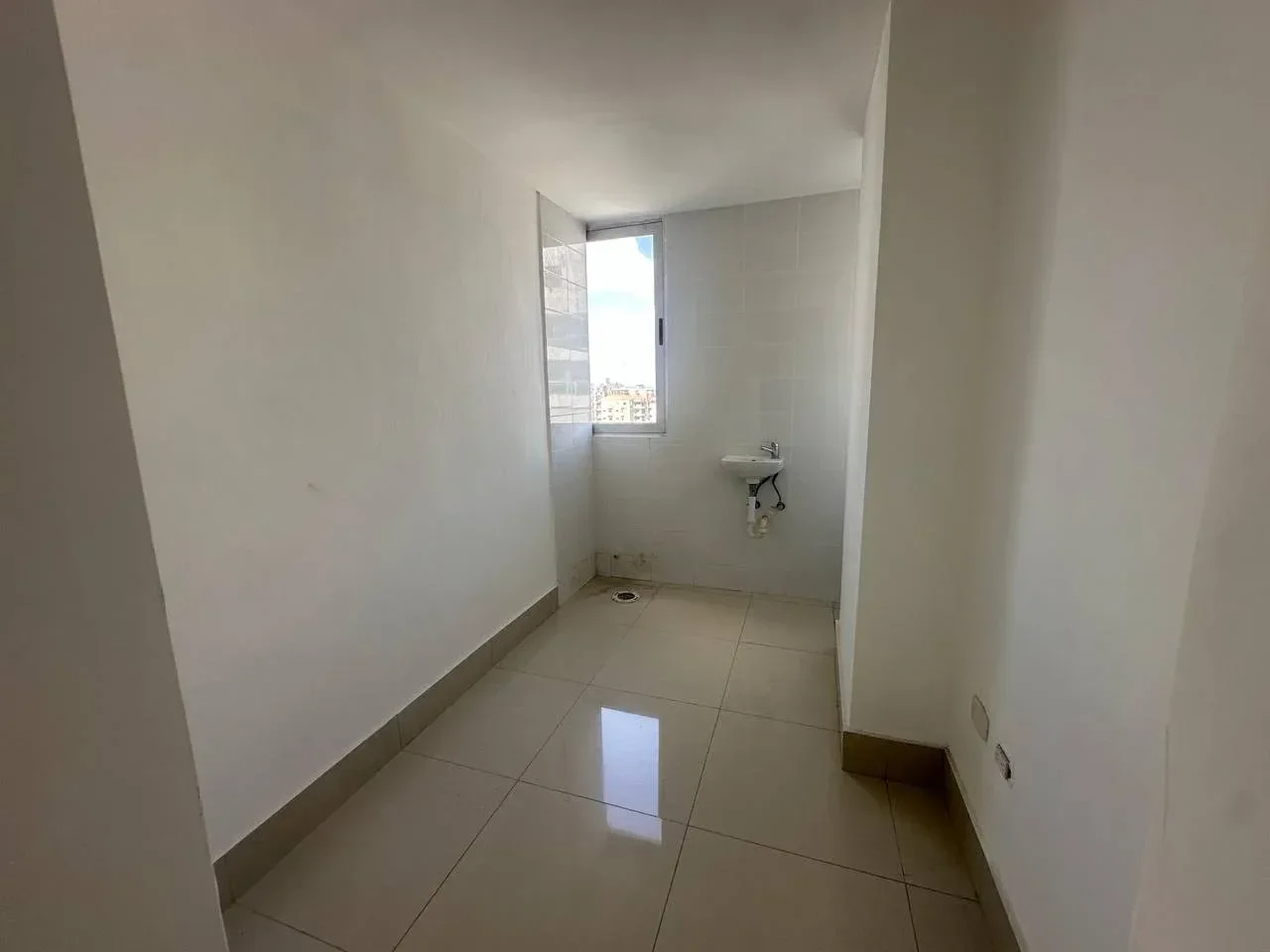 Penthouse de 4 habitaciones en venta en Evaristo Morales, Santo Domingo D.N. - 4