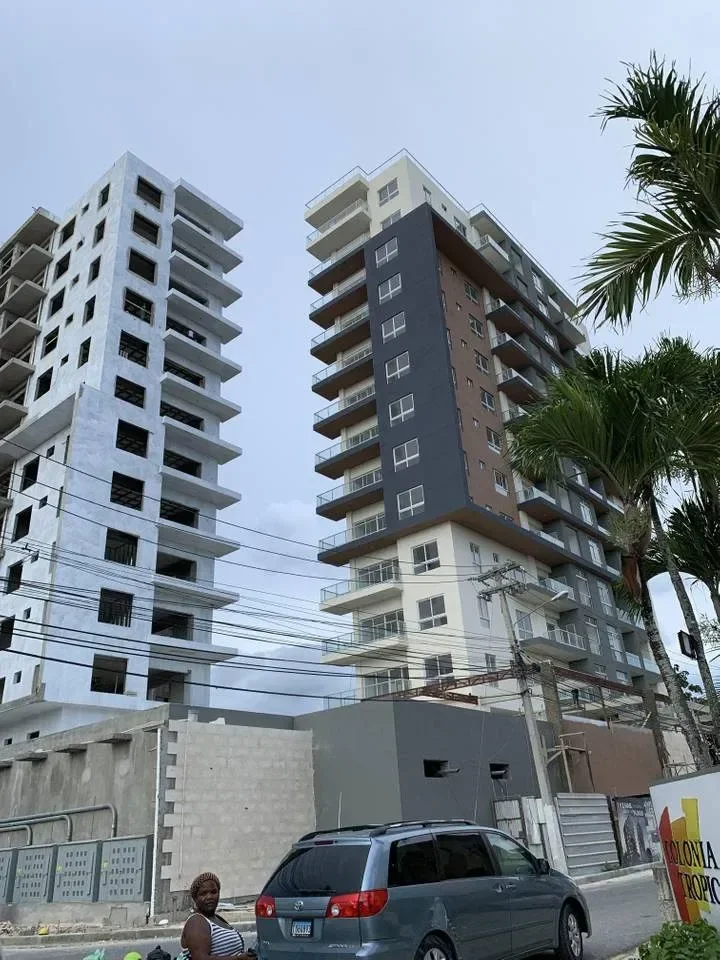 Apartamento en venta — Juan Dolio, Juan Dolio (1 hab.) - 2
