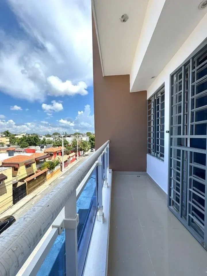 Apartamento de 2 habitaciones en venta en San Isidro Adentro, Santo Domingo Este