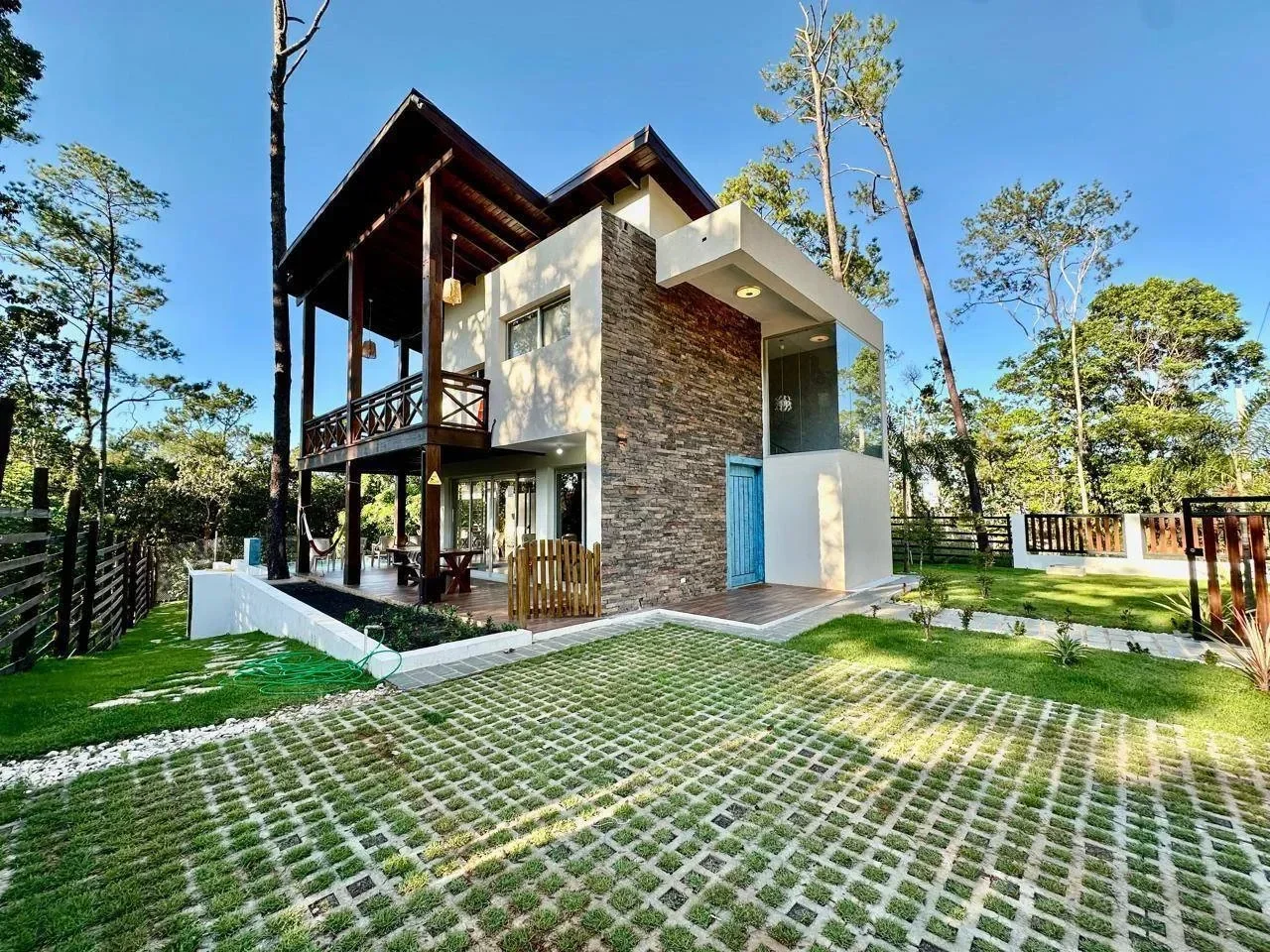 Buena Vista: villa 7 hab. · 500 m² en venta