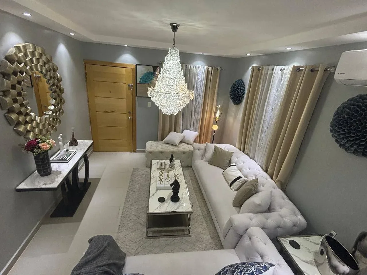 Casa en venta — Residencial Brisa Oriental Ii, Santo Domingo Este (4 hab.)