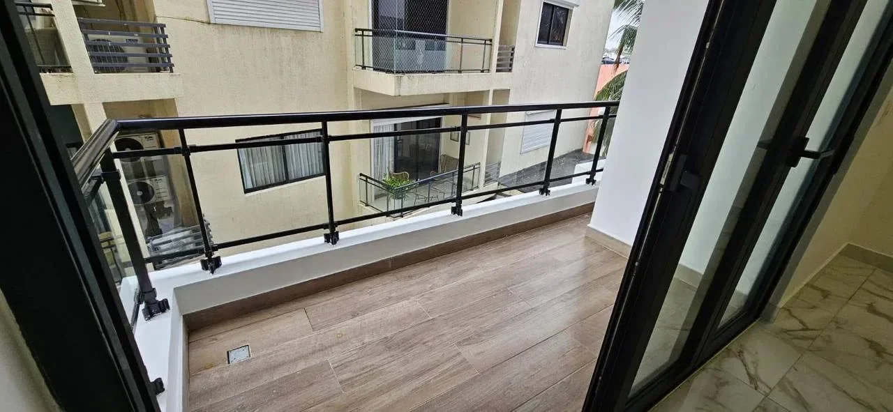 Apartamento en alquiler — Los Cacicazgos, Distrito Nacional (1 hab.) - 4
