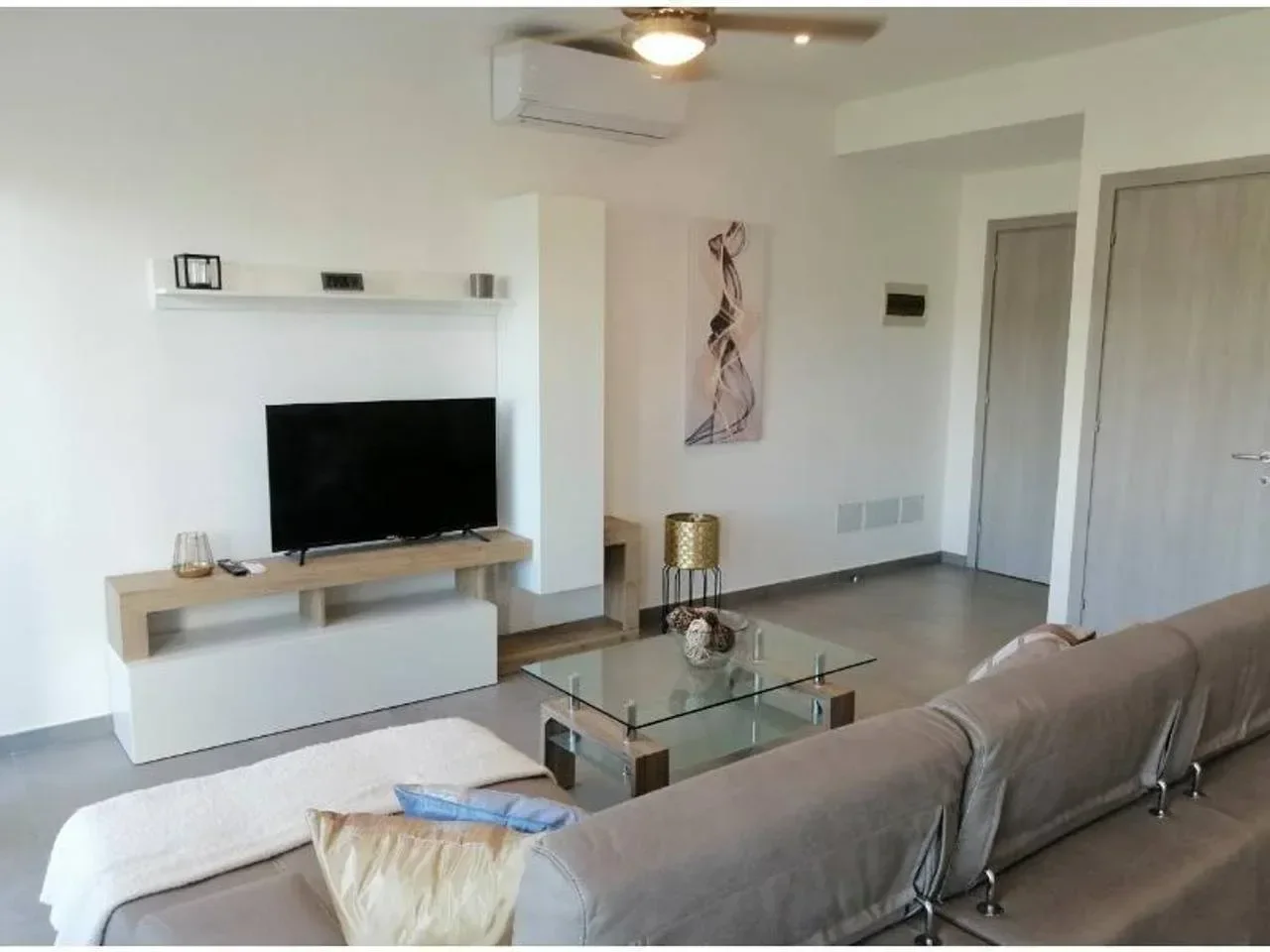 Apartamento de 1 habitaciones en venta en Centro Del Pueblo, Higuey - 3