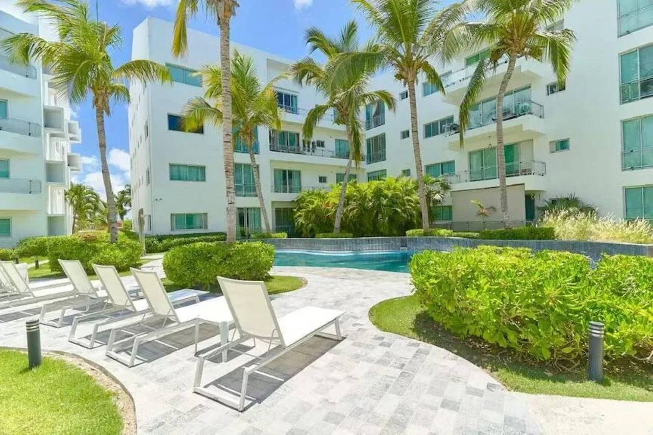 Apartamento en venta — Ciudad las Canas, Cap Cana (3 hab.) - 2