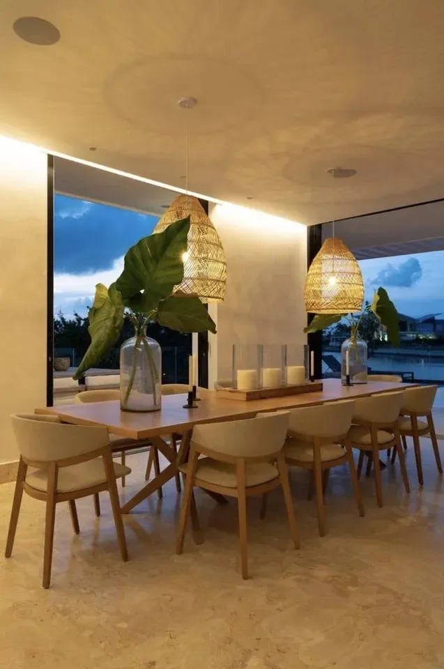 Villa en venta — Cap Cana (3 hab.) - 2