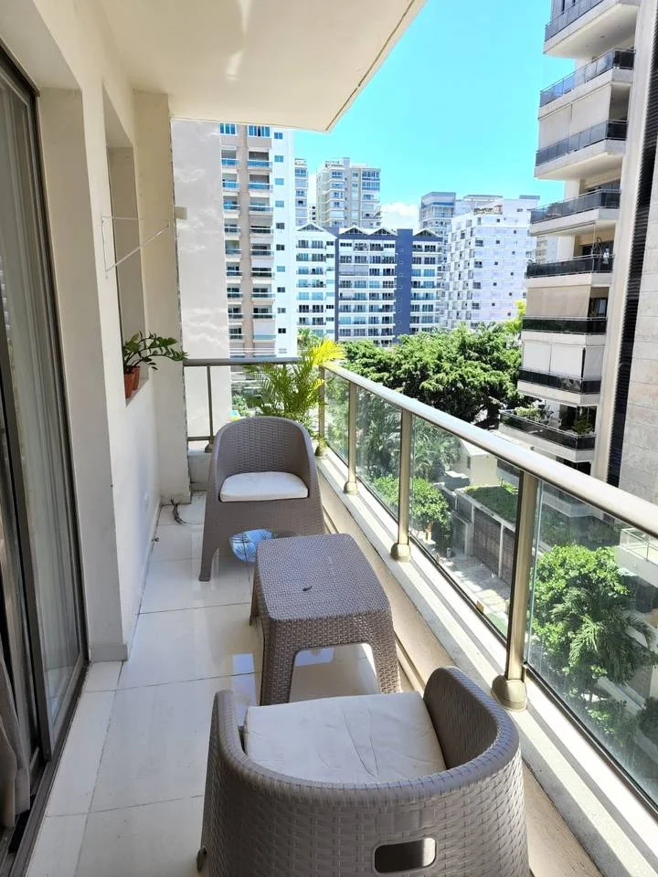 Apartamento en venta — Piantini, Distrito Nacional (1 hab.) - 4