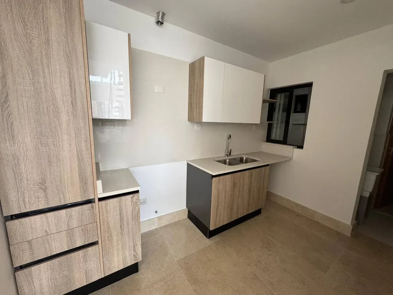Bella Vista: apartamento 2 hab. · 170 m² en venta