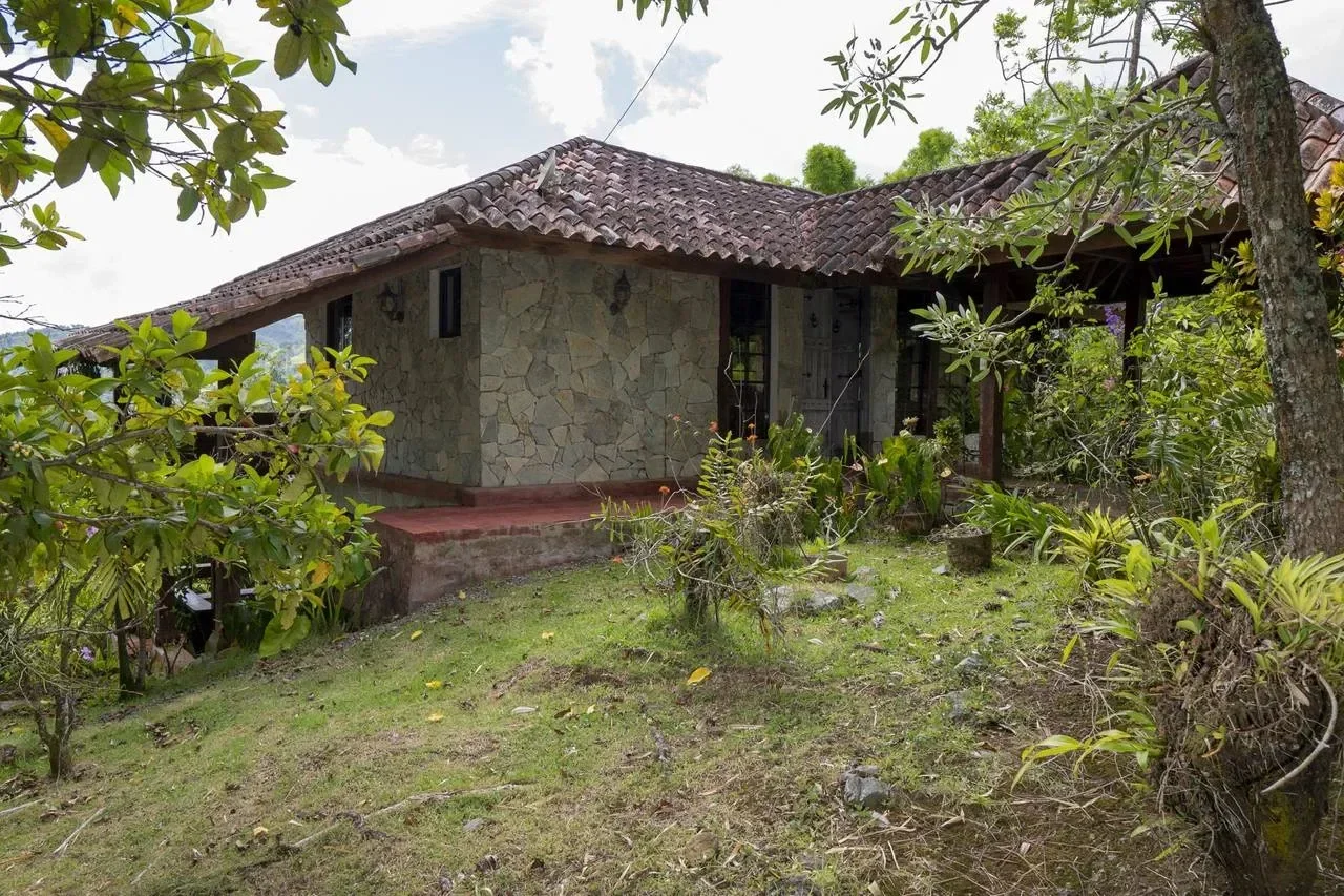 Villa en venta — Jarabacoa, Jarabacoa (1 hab.) - 4