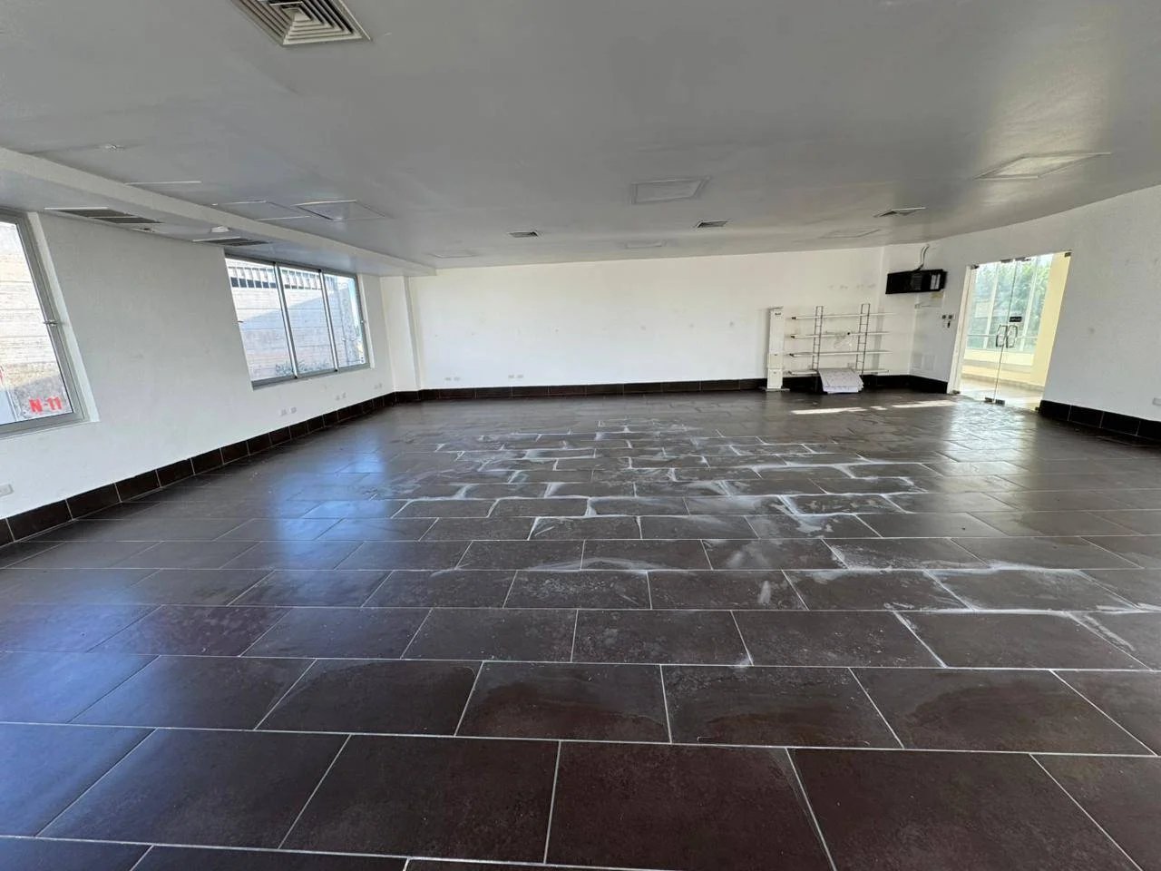 Commercial space in Boulevard Turístico del Este, 134.85 m² for rent - 4