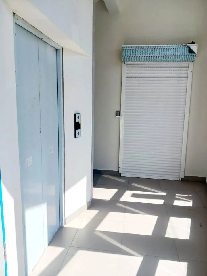 Local comercial de 1 habitaciones en alquiler en Ensanche Ozama, Santo Domingo Este - 2