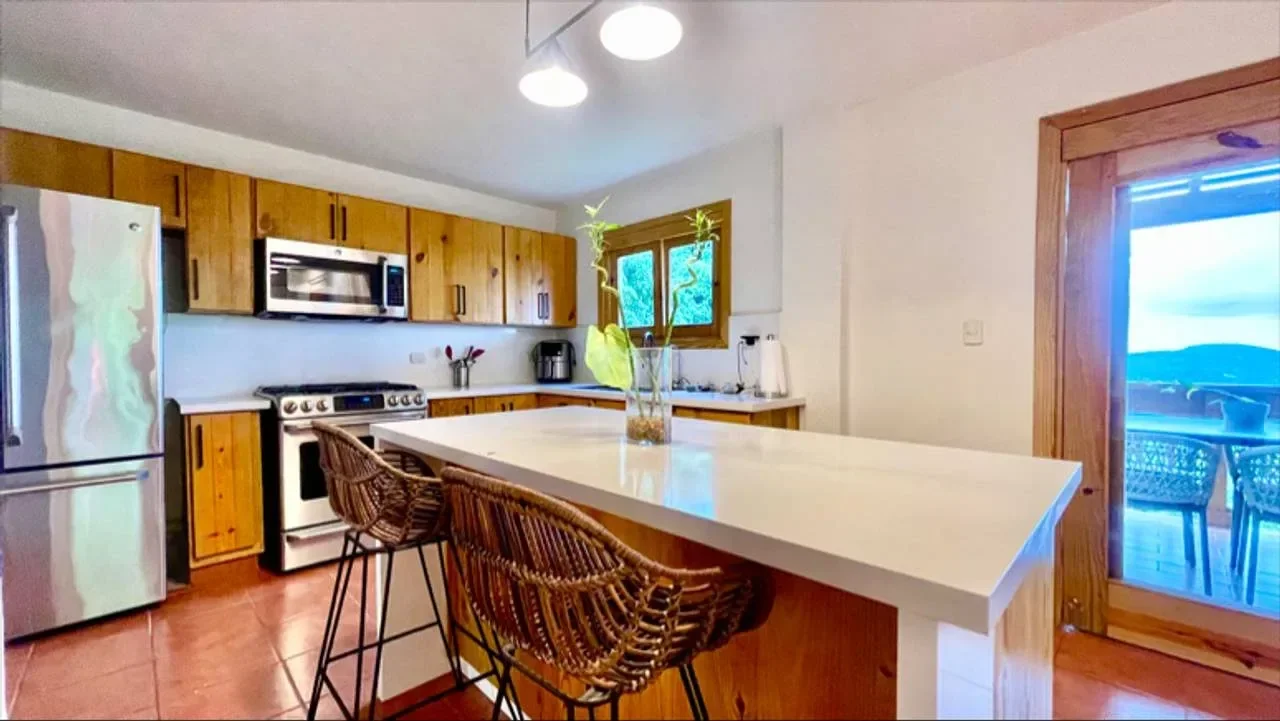 Jarabacoa: villa 4 hab. · 1032 m² en venta