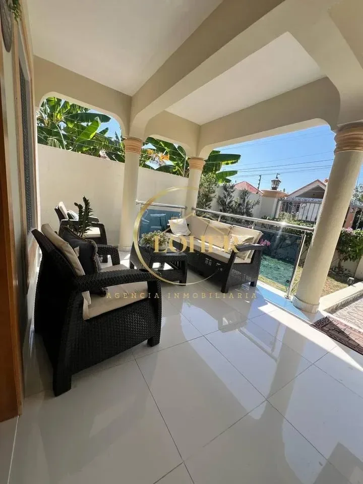 Casa en venta — La Cienaga, Santiago de los Caballeros (2 hab.) - 2