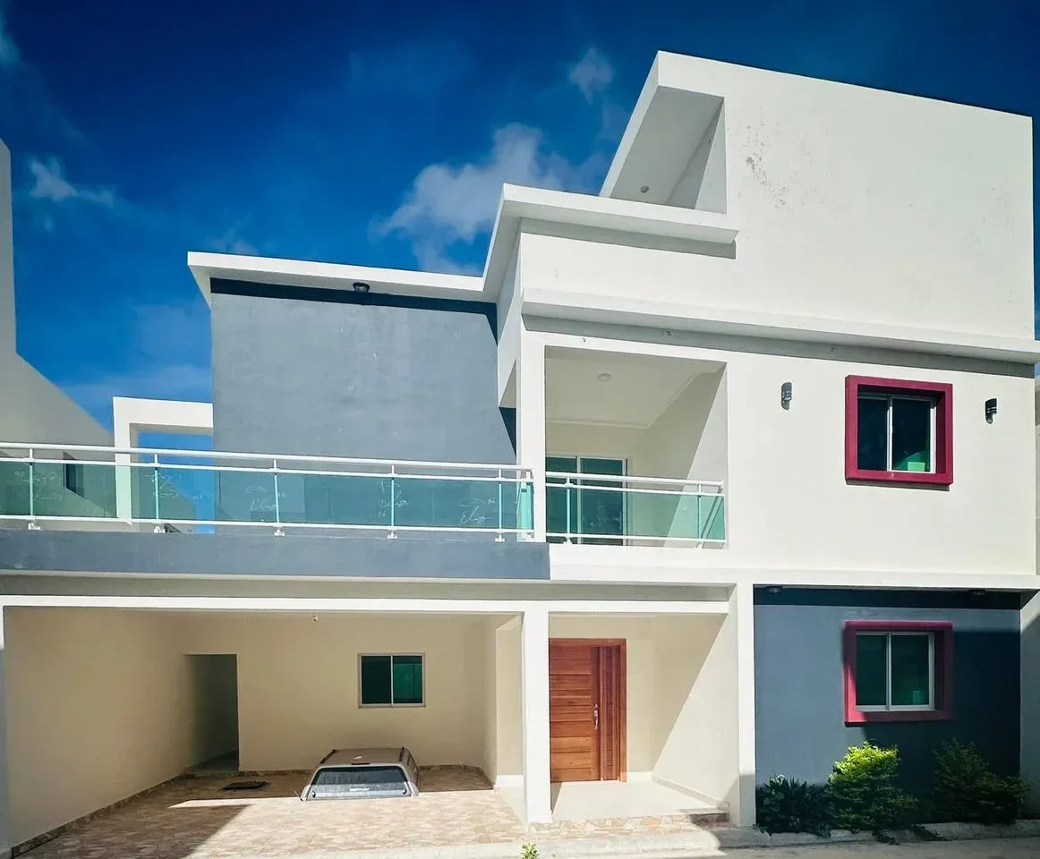 Property with 3 bedrooms for sale in Prado Oriental, Santo Domingo Este