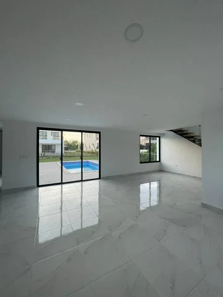 Villa en venta — Vista Cana, Bavaro (3 hab.) - 2