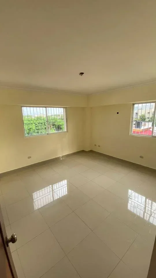 Apartamento de 3 habitaciones en venta en Alma Rosa II, Santo Domingo Este - 4