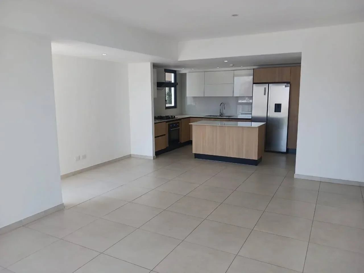 Apartamento en alquiler — Arroyo Hondo Viejo, Santo Domingo D.N. (2 hab.) - 3