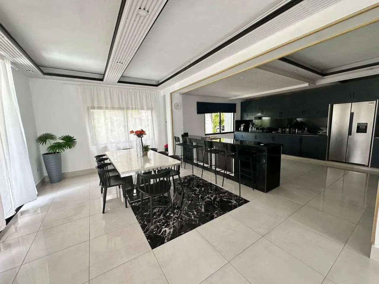 La Romana: casa 7 hab. · 580 m² en venta - 2