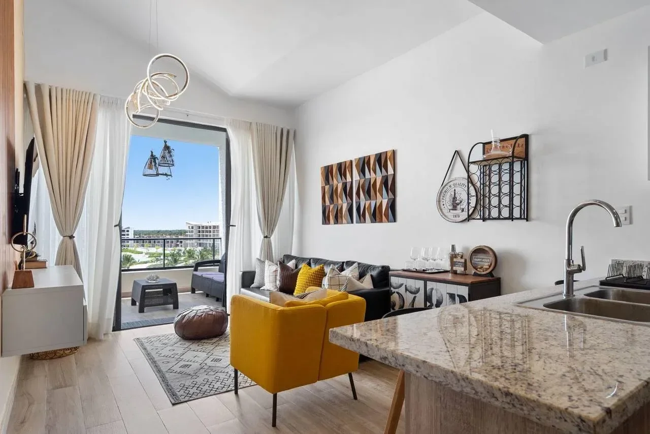 Apartamento de 1 habitaciones en venta en Boulevard Turístico del Este, Bavaro - 2