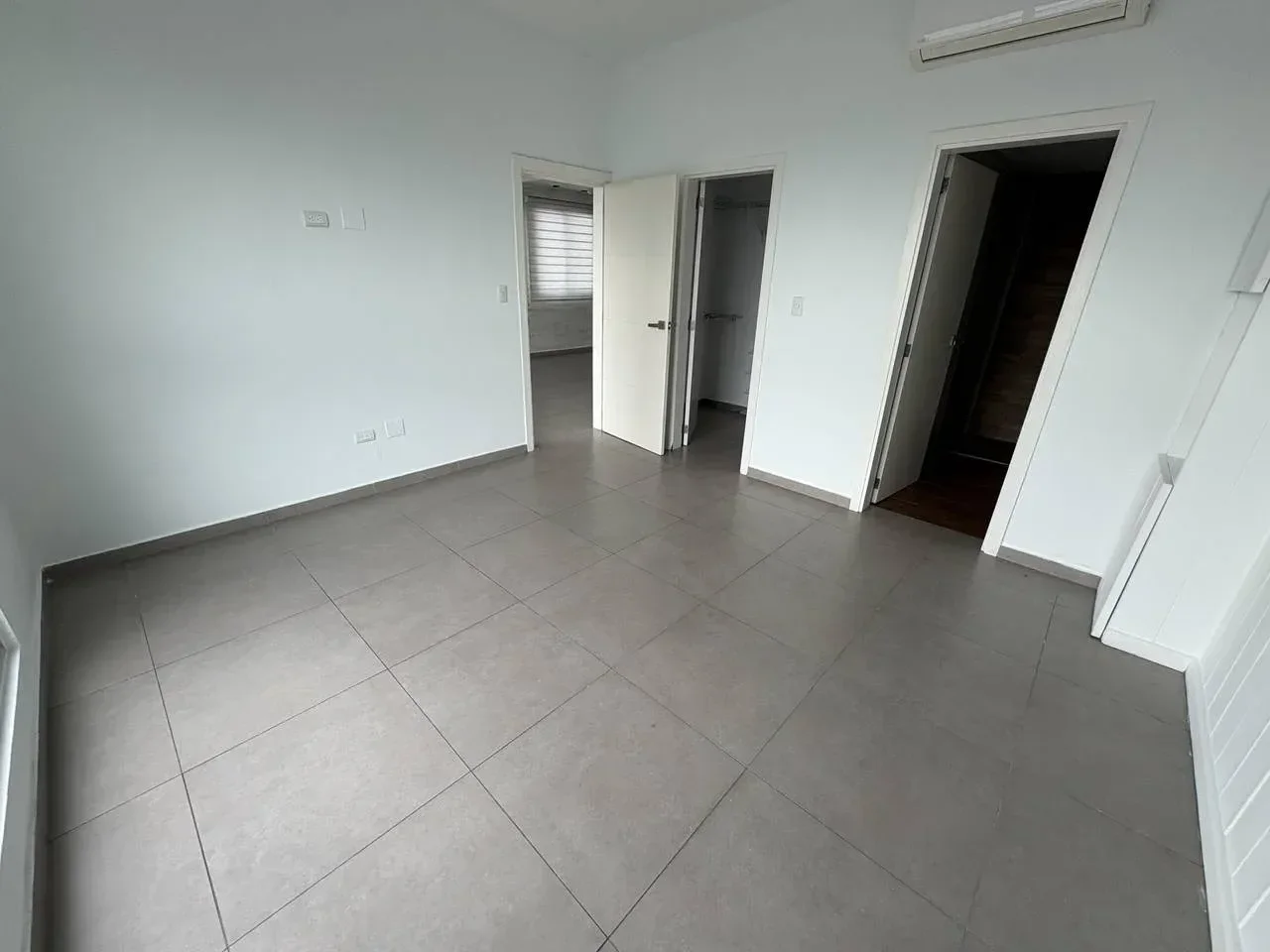 Venta: apartamento en Serrallés, Distrito Nacional - 5