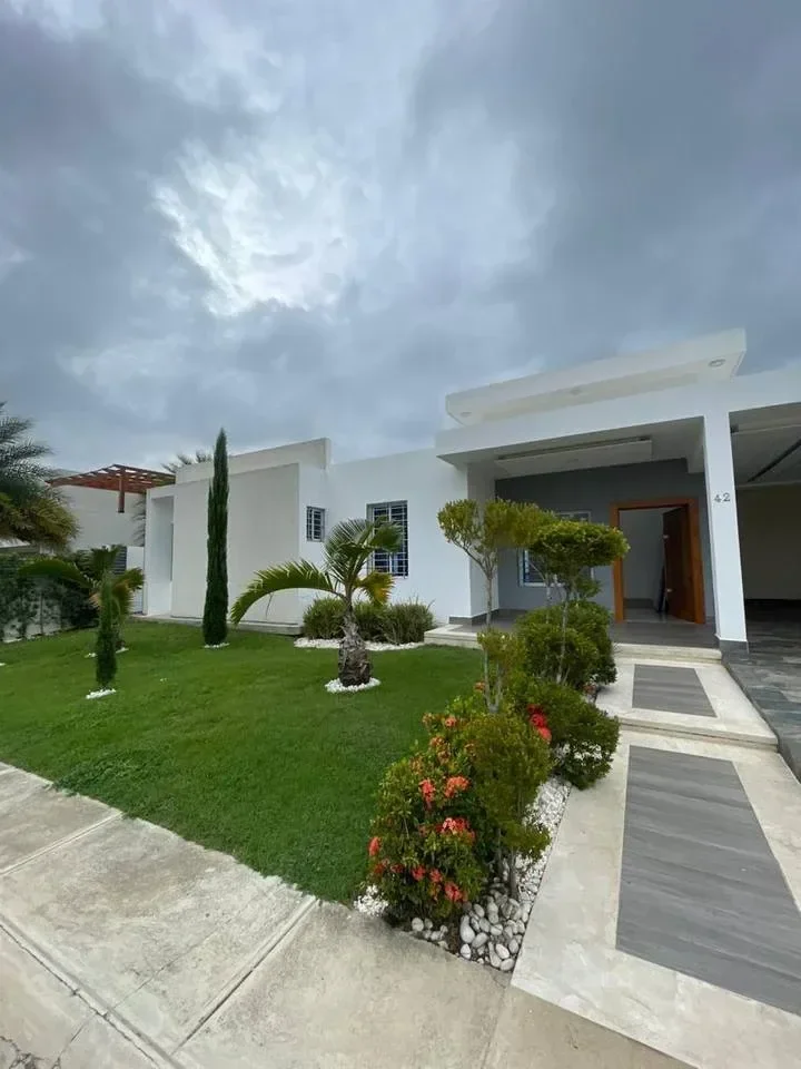 Maison à vendre — Carretera Gurabo Luperón, Santiago de los Caballeros (3 ch.)