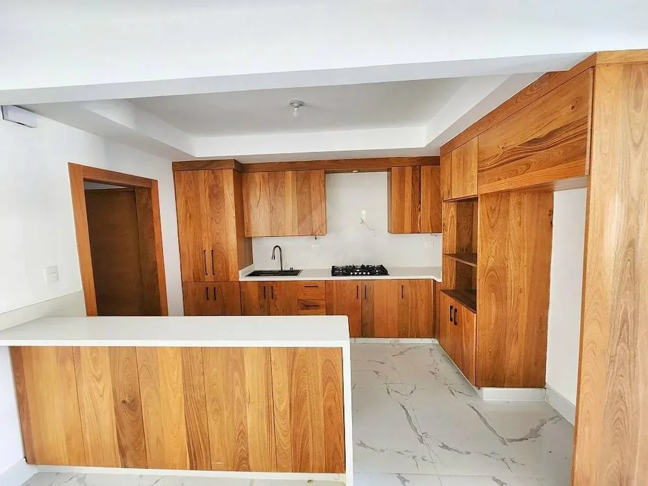 Venta: apartamento en Jardines Del Este, Santiago de los Caballeros - 3