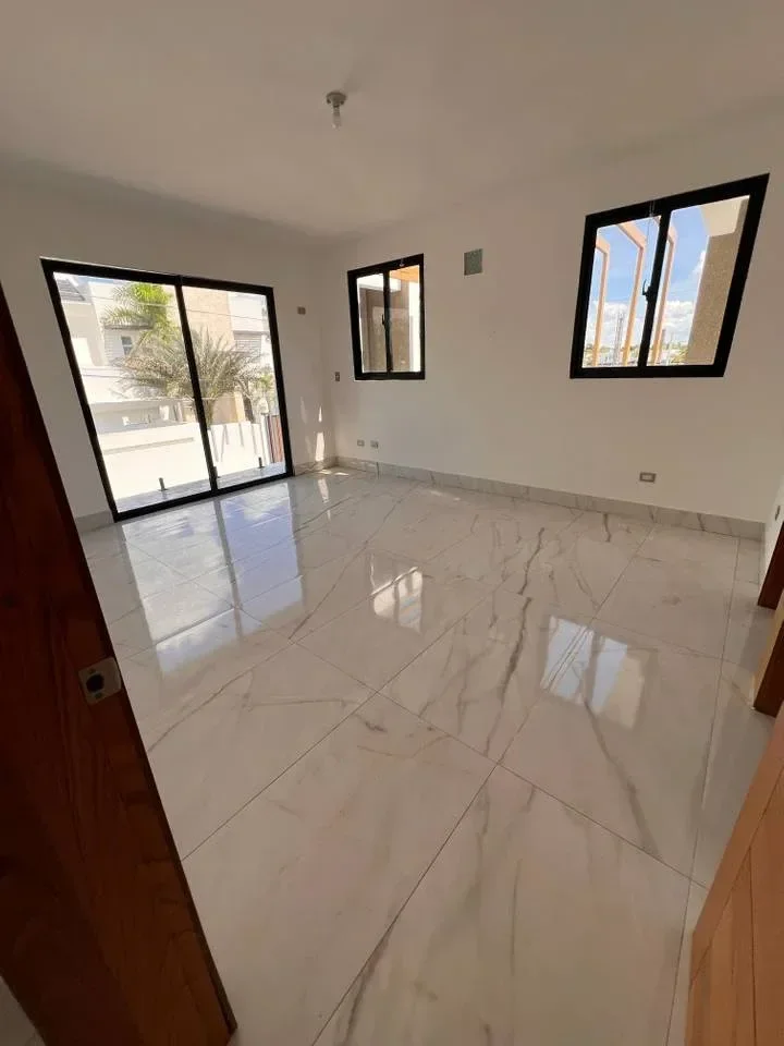 Venta: casa en Las Carmelitas, Santiago de los Caballeros - 2