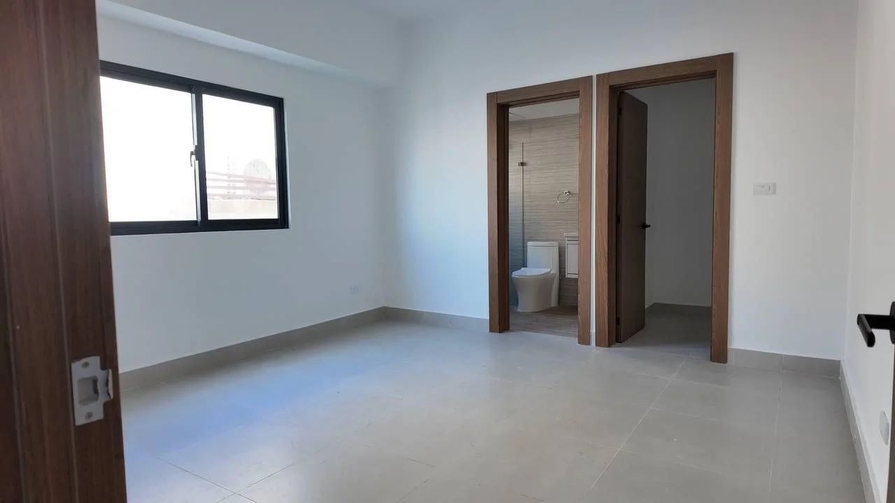 Apartamento de 2 habitaciones en venta en El Millon, Santo Domingo D.N. - 2