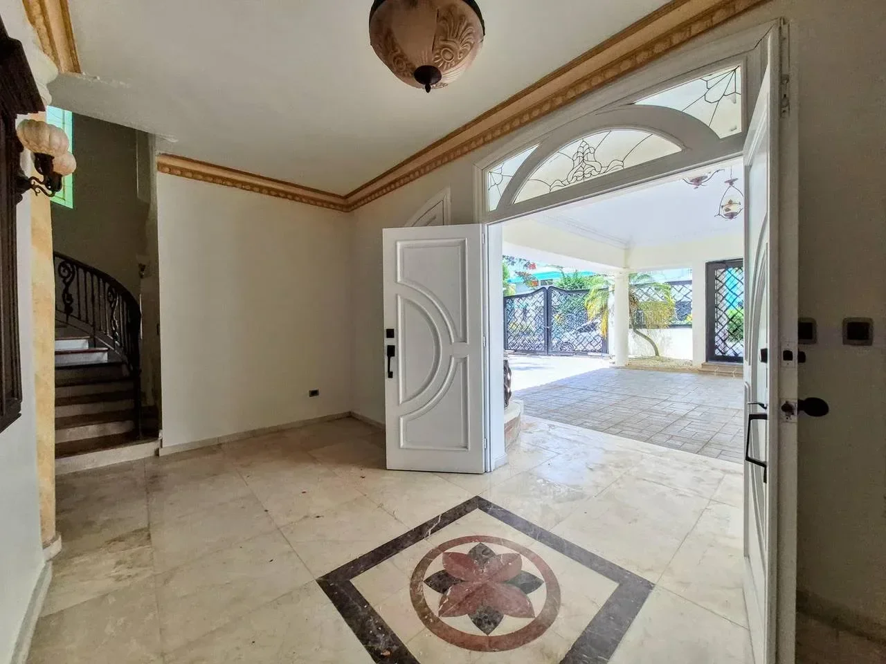 Villa en Isabel Villas, 650 m² en venta - 4