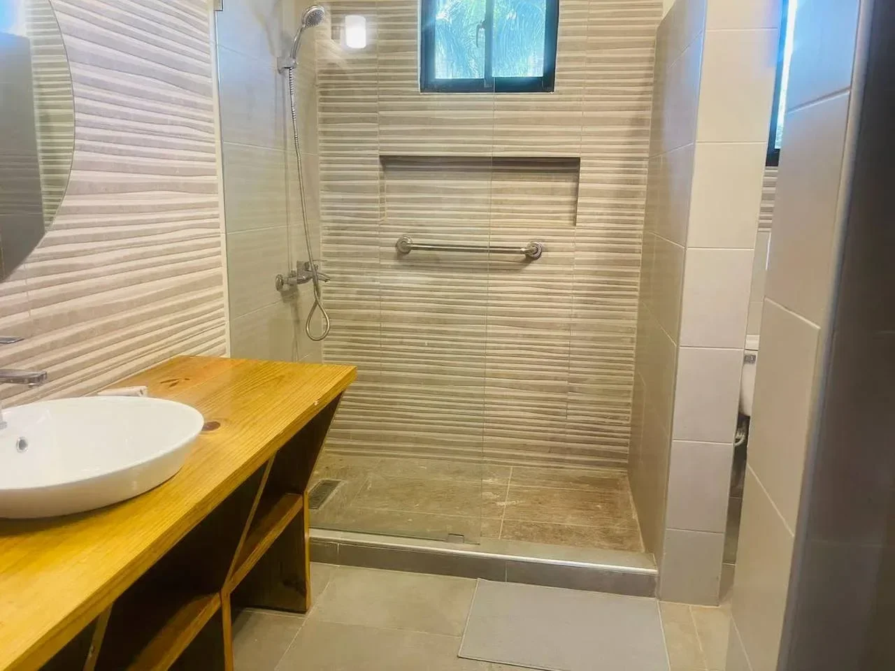 Casa de 4 habitaciones en venta en Jarabacoa, Jarabacoa - 4