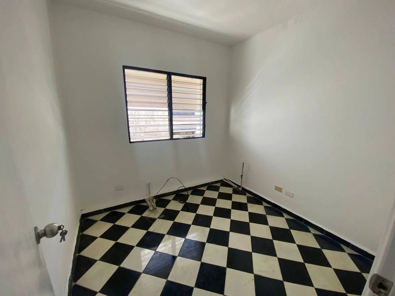 Local comercial en Gazcue, 43.5 m² en alquiler - 2