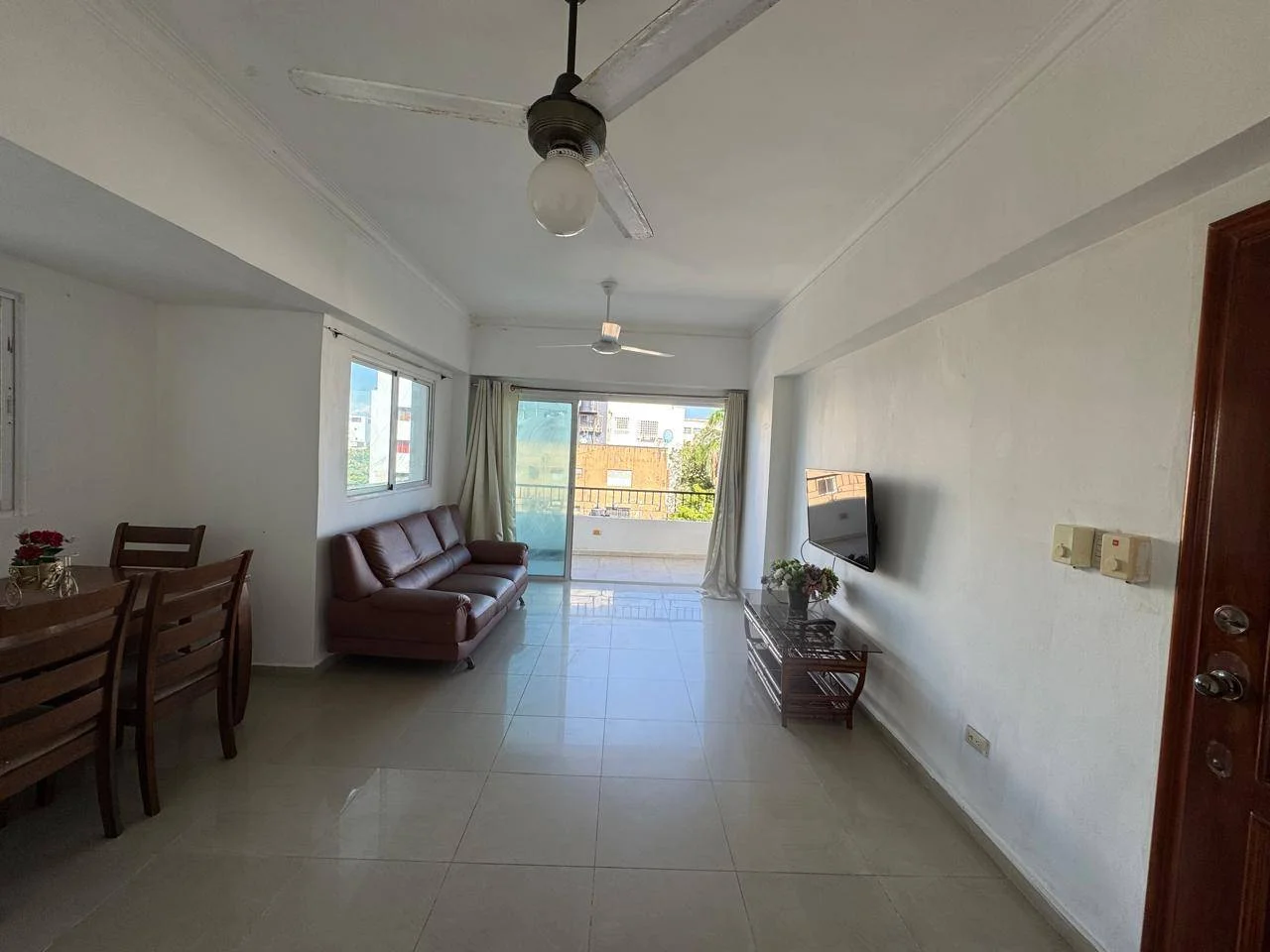 Venta: apartamento en Gazcue, Distrito Nacional - 3
